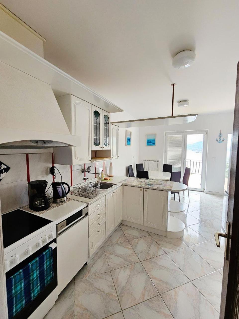 Family House Villa Opatija Bagian luar foto